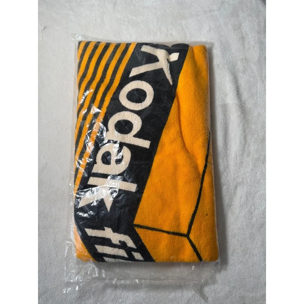 Kodak Film Beach Towel Vintage Yellow Red Black Logo Graphic Retro Photography 3